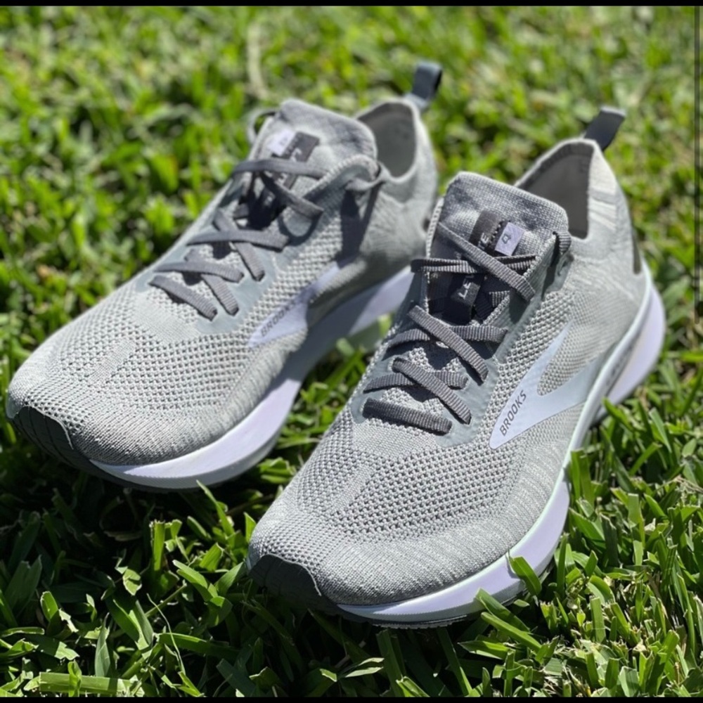 Brooks Grey Tennis Shoes